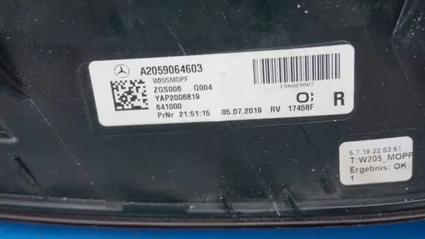 Rechter Achterlicht Mercedes C W205 Lift LED A2059064603 image 3