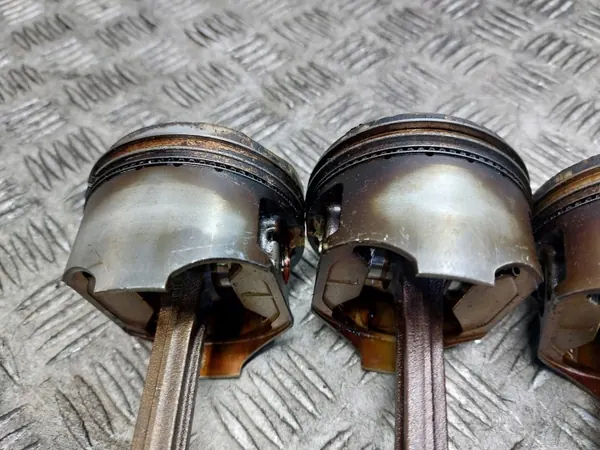 Kit Piston & Bielle M13A pour Suzuki Swift IV 1.3 16V image 5