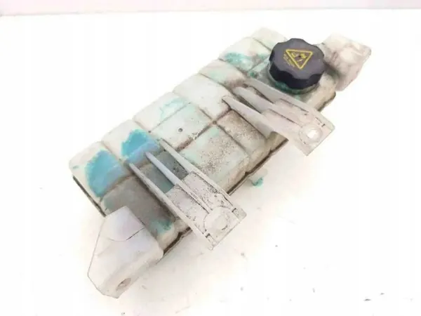 Tesla Model S 2015 Tanque Equalizador OEM 103612400 image 2