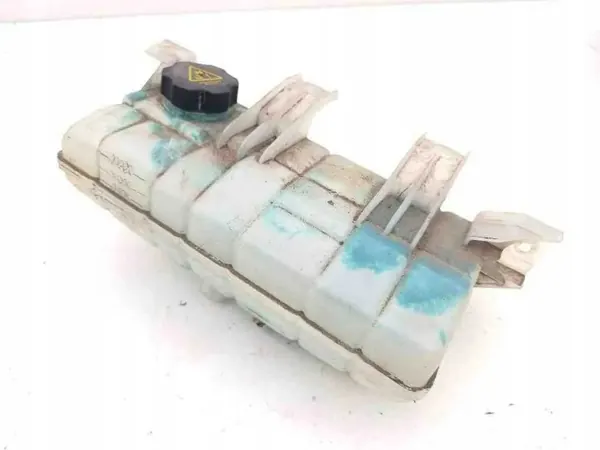 Tesla Model S 2015 Tanque Equalizador OEM 103612400 image 3