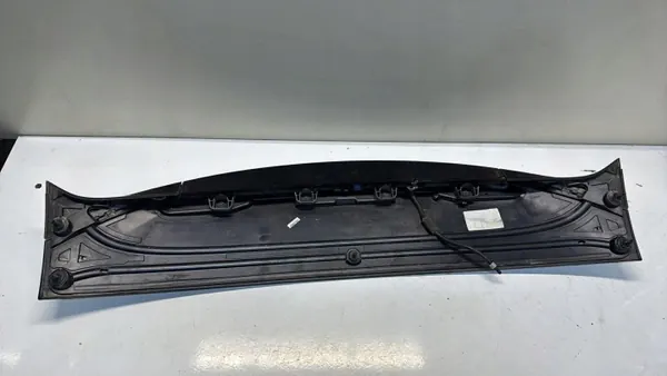 Spoiler Jaguar XF X250 OEM DX23-44210-PIA01 Gebruikt image 5