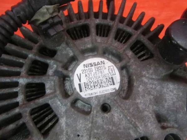 NISSAN NAVARA D40 R51 2.5D Vaihtovirtageneraattori OEM 23100 EB315 image 3