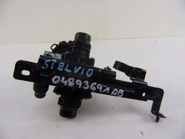 Alfa Romeo Vattenpump OEM 04893691AB - Begagnad image 4