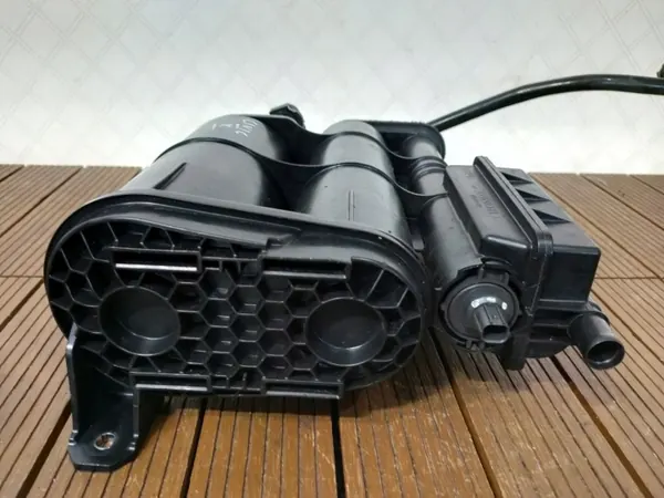 Honda Civic X 17-21 1.5 V-TEC brandstofkoolstoffilter OEM image 4