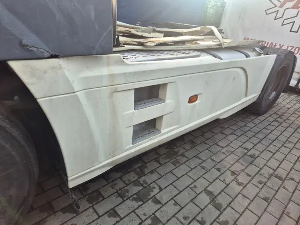 OEM ZABUDOWA OSŁONA MIĘDZYOSIOWA SPOJLER LEWA DAF XF 106 image 2