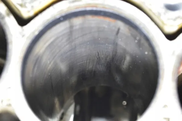 Bloc Moteur OEM 9H06 9HL pour 1.6e-HDI image 3