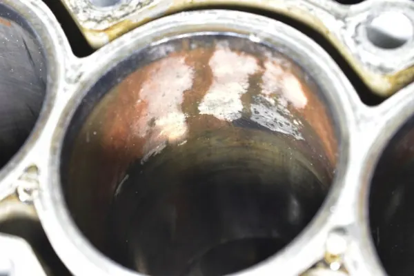 Bloc Moteur OEM 9H06 9HL pour 1.6e-HDI image 4