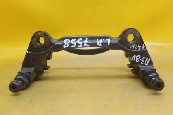 Klamphållare OEM 7558 vänster fram för Audi A3 8V image 4