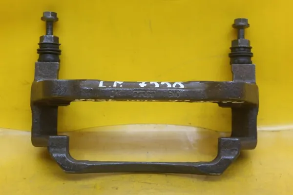 Klamphållare OEM 7558 vänster fram för Audi A3 8V image 6