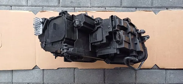 Farol dianteiro esquerdo VW Tiguan II 5NN 5NN941113C image 5