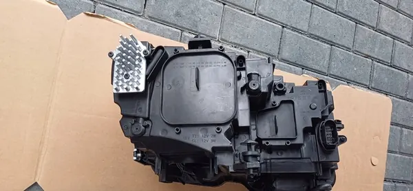 Farol dianteiro esquerdo VW Tiguan II 5NN 5NN941113C image 6