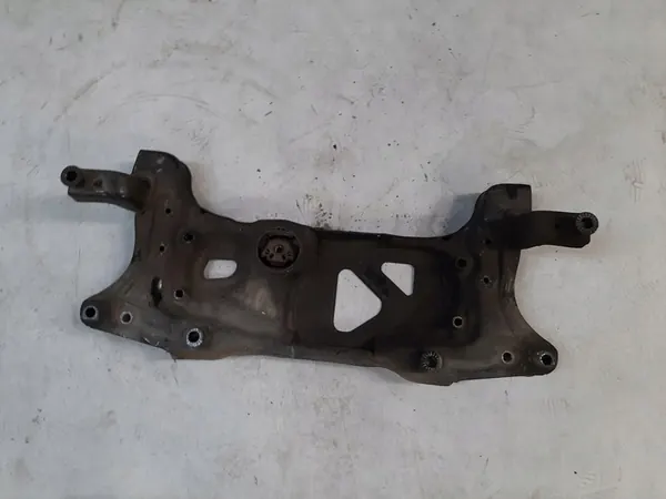 VW Jetta VI Trave di Sospensione Anteriore 1.4 TSI Hybrid image 3