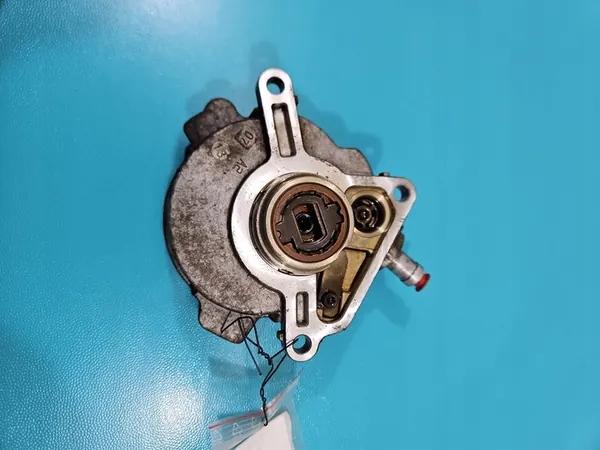 Imupumppu Porsche Cayenne I 3.6B OEM 03H145100B image 2