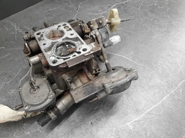 Corps de papillon FORD FIESTA WEBER MK3 1.6 91R image 3