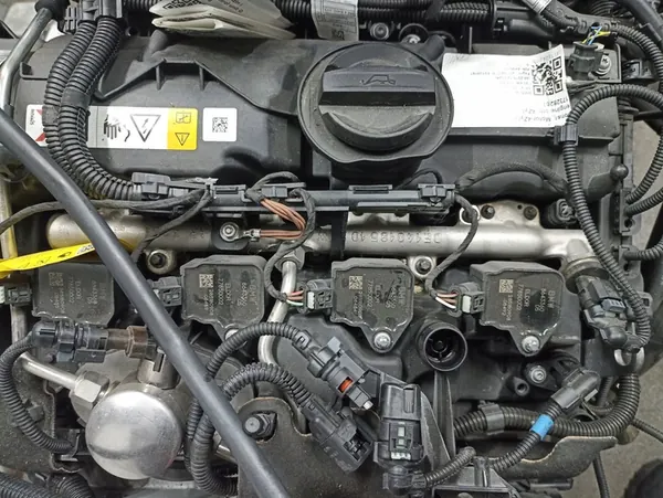 BMW B48 Bränsleinsprutningssystem Komplett OEM 8631642 image 7