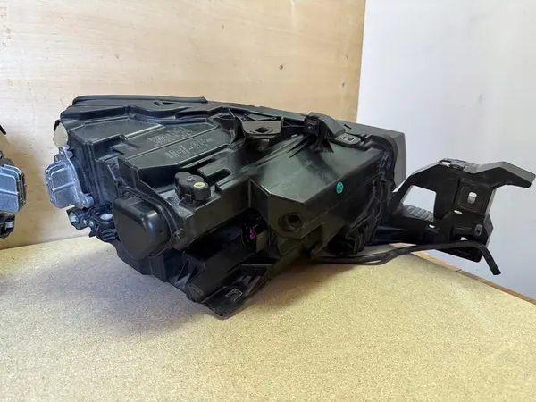 AUDI Q2 81A Faros Delanteros Izquierdo Derecho Completo LED image 7