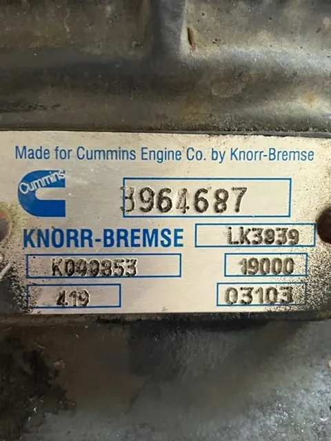 Compresor Knorr OEM 3964687 para DAF LK3839 image 3
