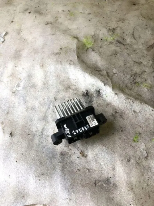 Verwarmingsventilatorrelais OEM MR0176005990 Alfa Romeo image 2