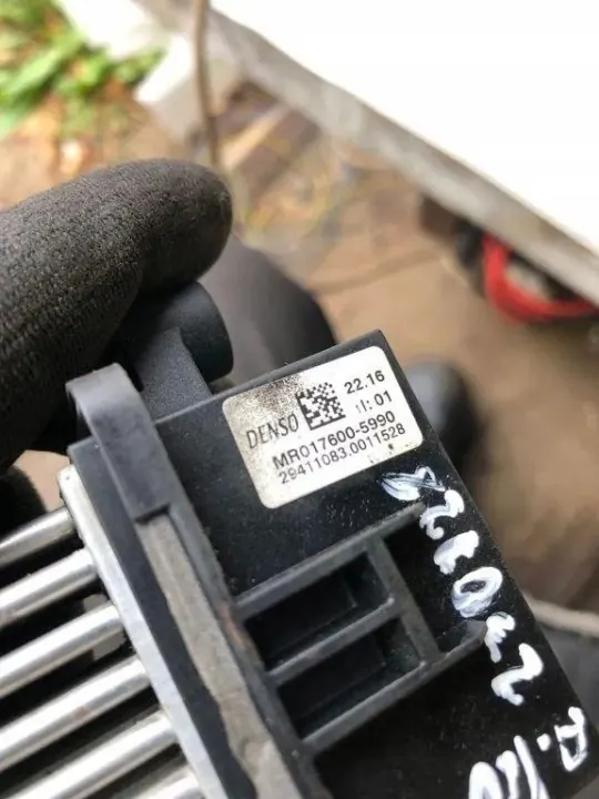 Verwarmingsventilatorrelais OEM MR0176005990 Alfa Romeo image 3