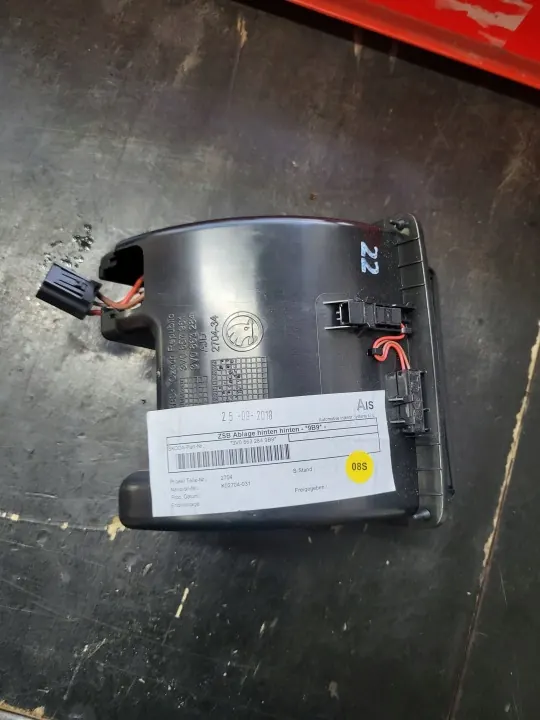 Cendrier Arrière OEM 3V08632849B9 pour Skoda Superb III image 5