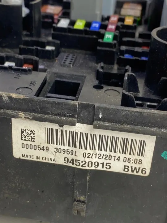 Zekeringkast BSI-module Opel Mokka A OEM 94520915 BW6 image 3