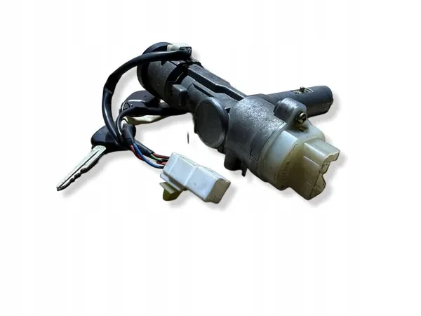 Hyundai Santa Fe 2005 Sytytyskytkin OEM 8191026000 image 6