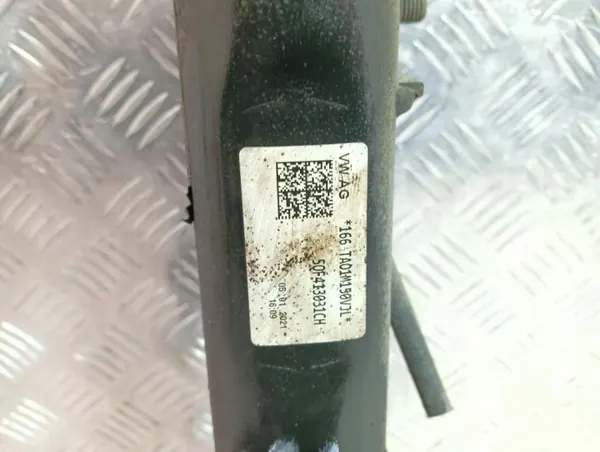 Framhjulsfäst Höger Stötdämpare OEM 469345 Audi Q3 image 7