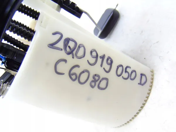 Bränslepumpsflytare OEM 2Q0919050D för VW Polo VI image 3