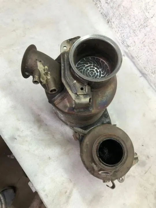 SEAT ATECA Diesel Katalysator OEM 2110606072 image 2