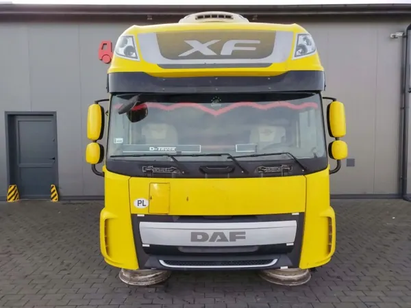 Cabina DAF XF 106 usada - Peça OEM XF 106 image 2