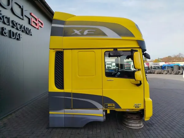 Cabina DAF XF 106 usada - Peça OEM XF 106 image 3