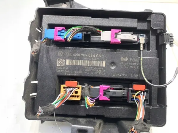 Module Confort OEM 4H0907064GN pour Audi A6 C7 image 3