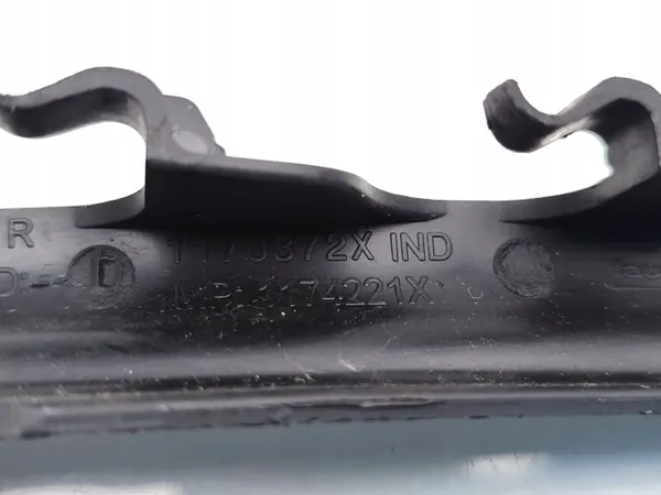 Junta para-brisas dianteiro Dacia Sandero OEM 668223010R image 7