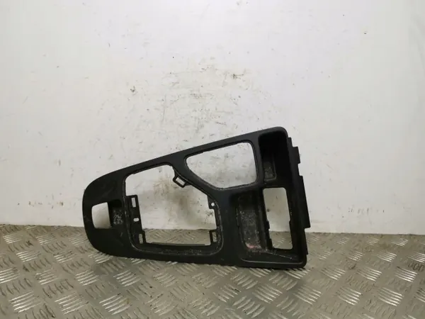 Bastidor izquierdo Jeep Cherokee OEM FOB13959 - Usado image 2