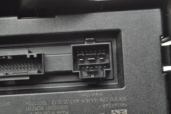 Module de confort Audi A6 C7 4H0907064DH image 10
