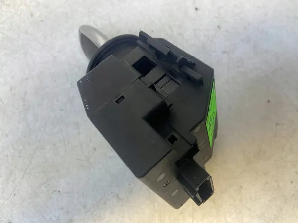 Mercedes-Benz contactsleutel OEM A2115451008 image 9