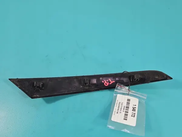 Bakstötskåpsreflektor höger OEM 5FF945106 Cupra Formentor image 3