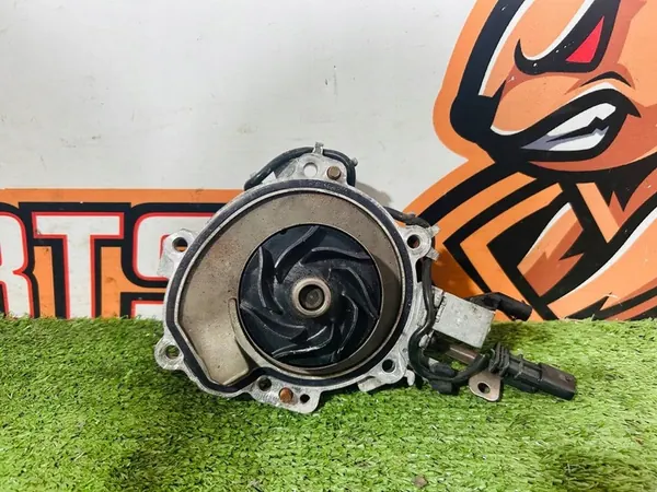 Vattenpump Jaguar XE XF E-Pace F-Pace 2.0 Ingenium JDE40572 image 3