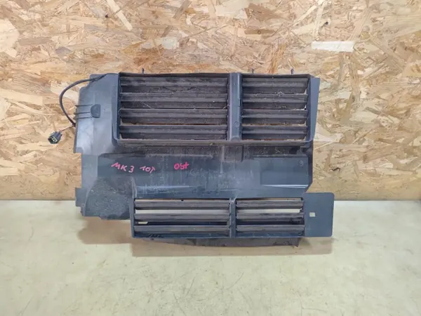 BM51-8473-CF Lamelle de Ventilation Ford Focus MK3 image 2