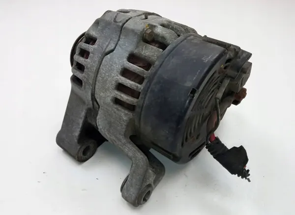 ALTERNATOR OPEL CORSA 1.2 image 4