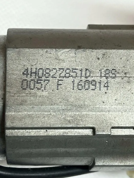 Audi A8 S8 D4 2010-2017 Kofferklepmotor OEM 4H0827851D image 3