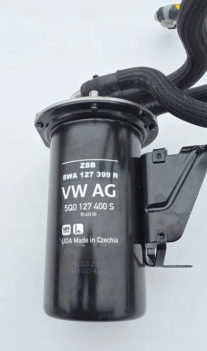 VW Passat B8 VARIANT Polttoainesuodattimen Kotelo 5WA127399R image 3