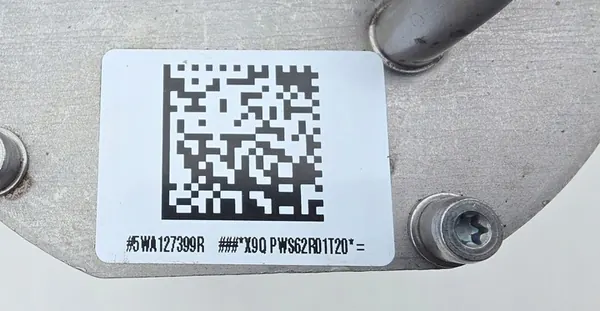 VW Passat B8 VARIANT Polttoainesuodattimen Kotelo 5WA127399R image 4