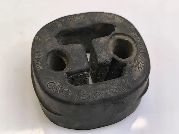 Soporte de escape Audi OE OEM 8D0253147C - Usado image 2