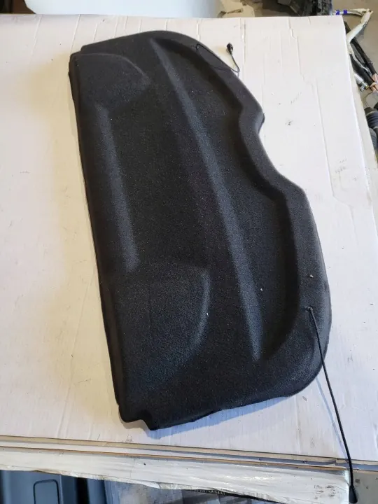 Prateleira de porta-malas Peugeot 208 I OEM 9373768680 image 2