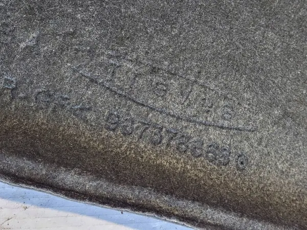 Prateleira de porta-malas Peugeot 208 I OEM 9373768680 image 3
