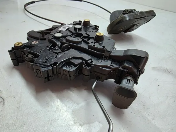 Volkswagen OE Skjutdörrslås Höger image 4