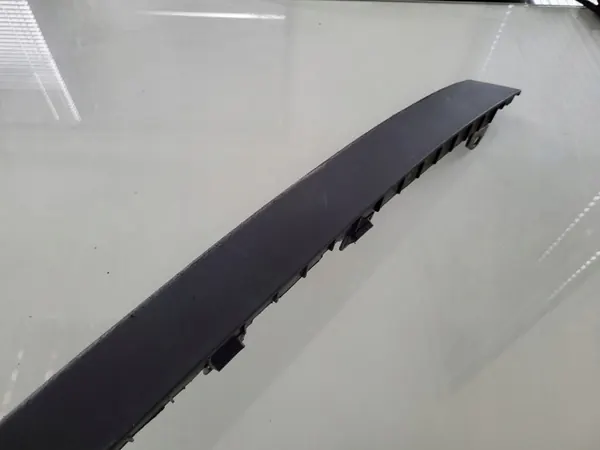 Spoiler para-choques dianteiro direito OEM 22787167 Opel Insignia image 3