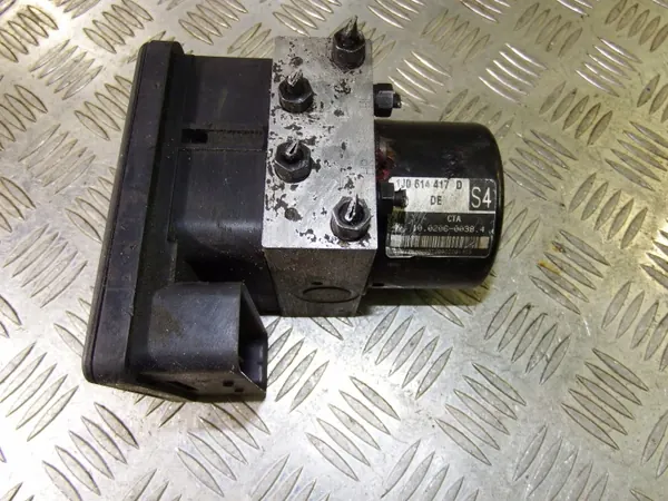 Bomba ABS OEM 1C0907379K para Skoda Octavia I image 2