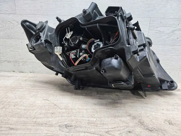 Farol dianteiro esquerdo BMW 3 E90 Xenon OE 6942743 image 8